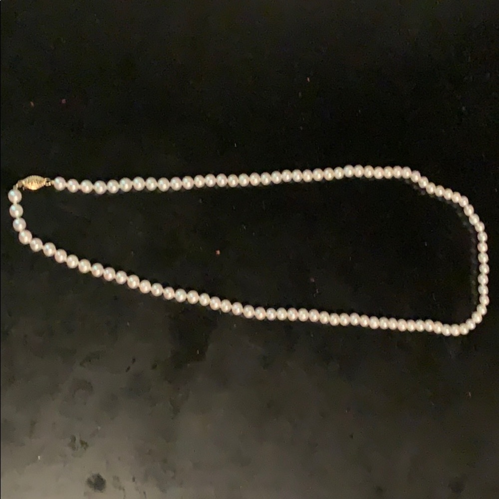 Cultured Pearl Necklace